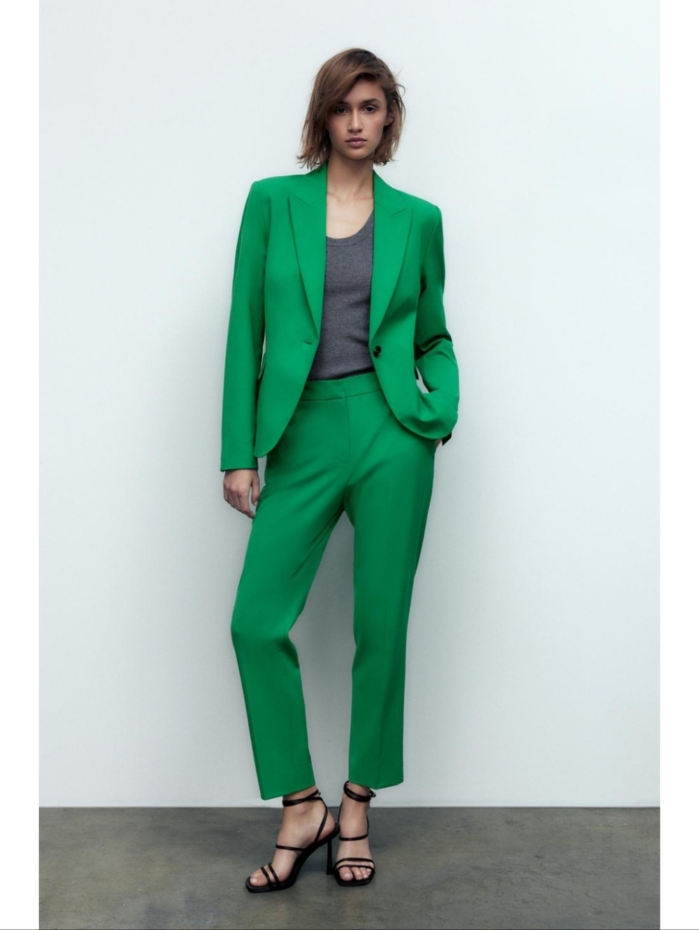 Zara Women's Green Blazer And Pants Coordinated Set (Suit-bought as separates)